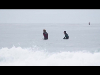 bethany hamilton and leg amputee alyssa cleland share inspiring surf session